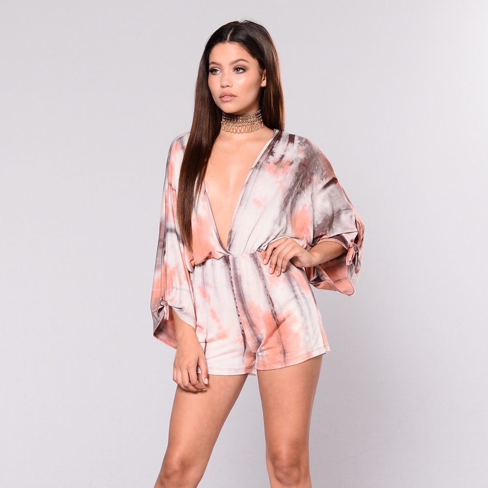 Fashion nova romper